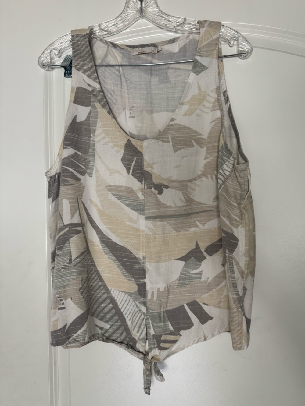 Prana Lightweight Beige & Gray Tropical Print Tank Top